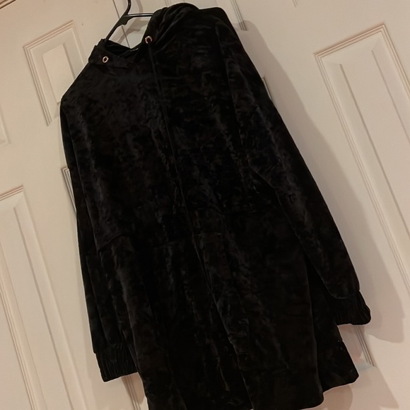 Zara black crushed  Velvet hooded sweatshirt Sz M - Picture 13 of 13